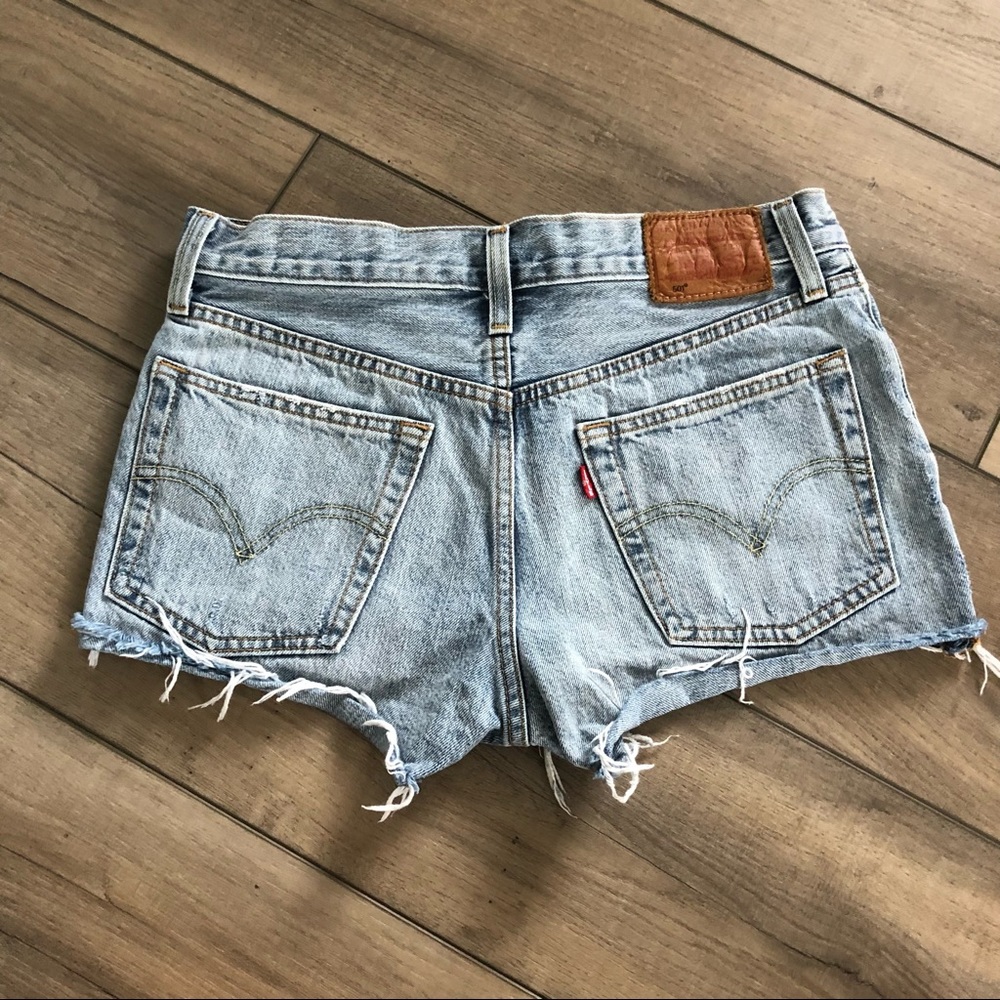 Good as new LEVI’s 501 Denim Shorts